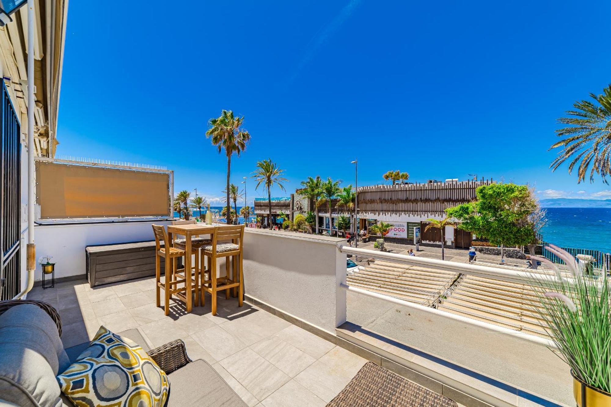 Front Of A Beach Aircon Las Americas Costa Adeje Playa de las Americas  Exterior foto