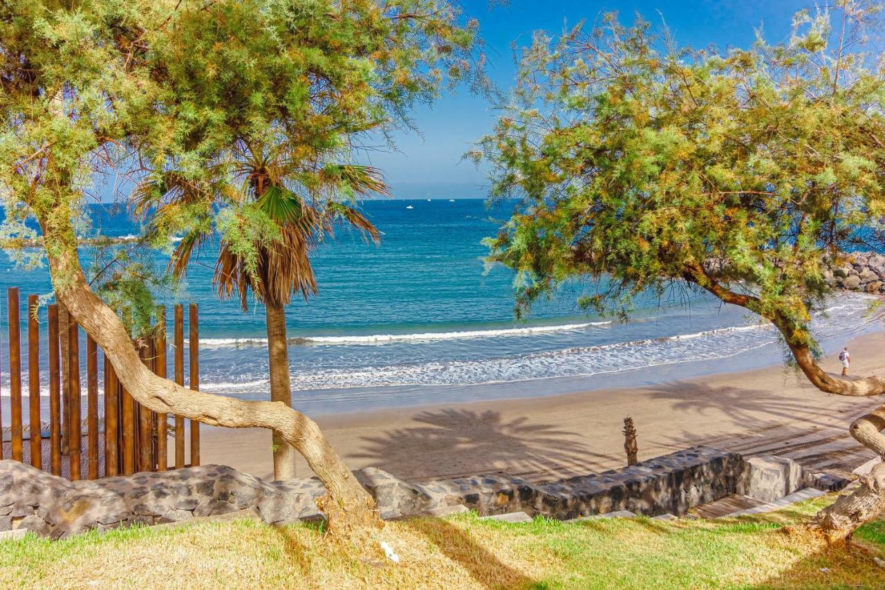 Front Of A Beach Aircon Las Americas Costa Adeje Playa de las Americas  Exterior foto