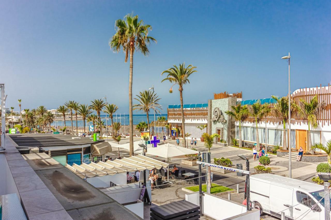 Front Of A Beach Aircon Las Americas Costa Adeje Playa de las Americas  Exterior foto